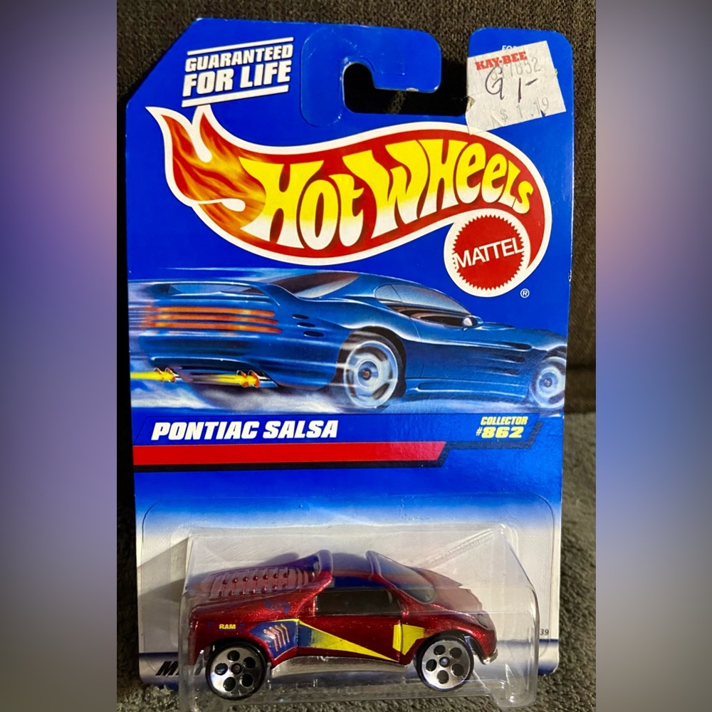 Mattel Hot Wheels Pontiac Salsa – red and yellow accents
